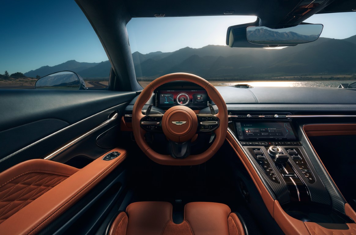 Aston Martin DB12 (Automatic)